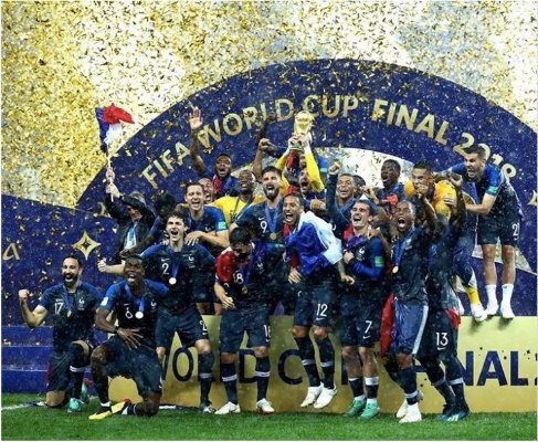 回顾2016年法国欧洲杯：一个扣人心弦的足球盛宴